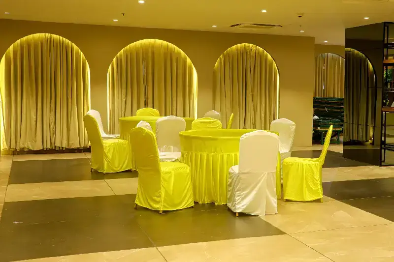 Pearl Banquet Image